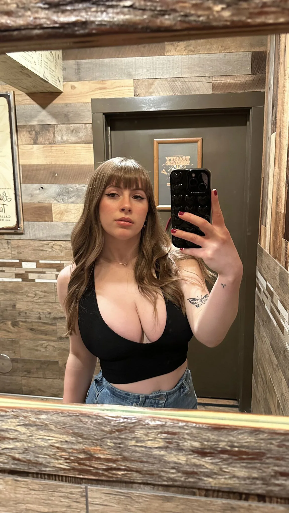 Camille escort Wolverhampton